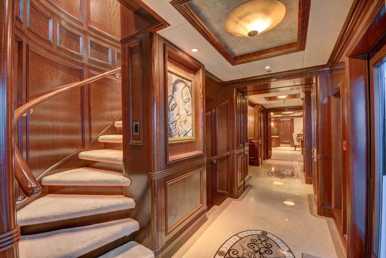 LADY BETH - photo 9 yacht charter Monaco