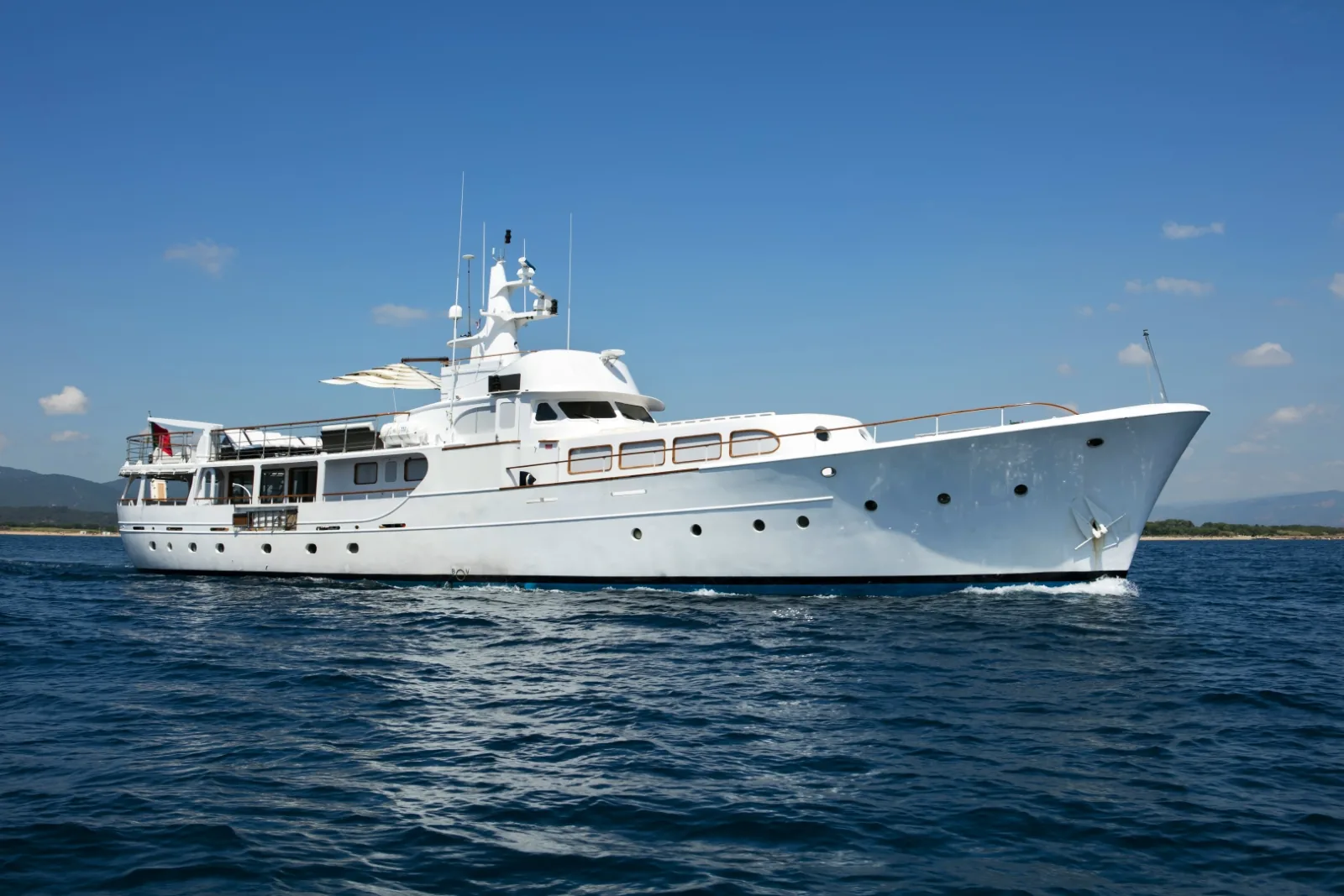 LADY JERSEY - photo 3 yacht charter Monaco