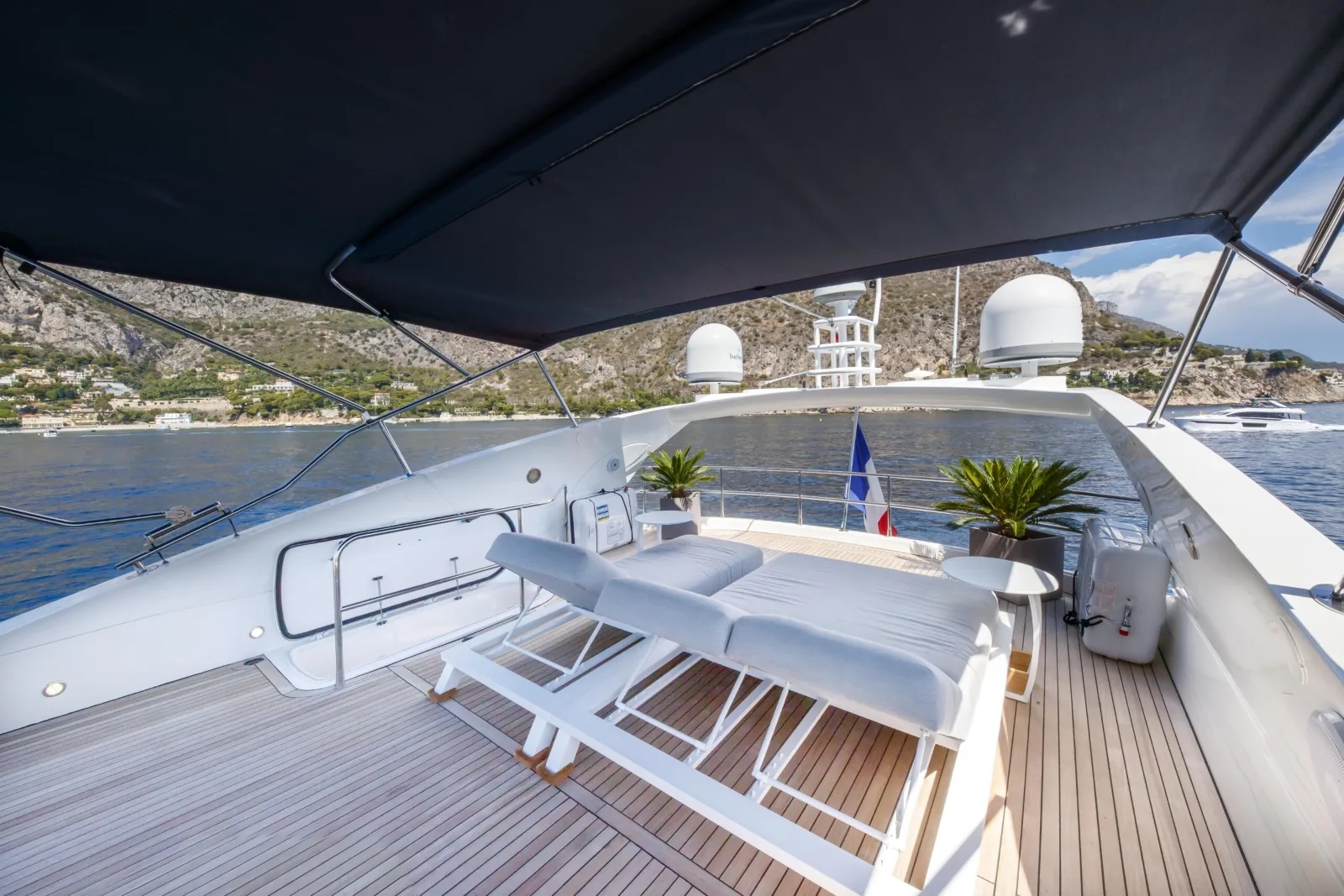 LADY YOUSRA - photo 7 yacht charter Monaco