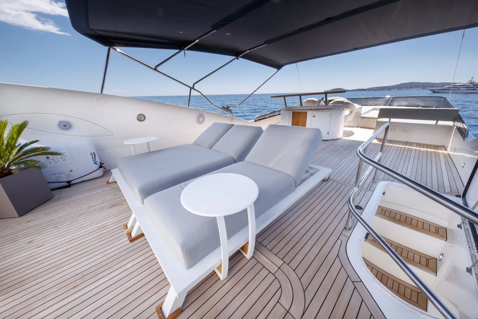 LADY YOUSRA - photo 8 yacht charter Monaco