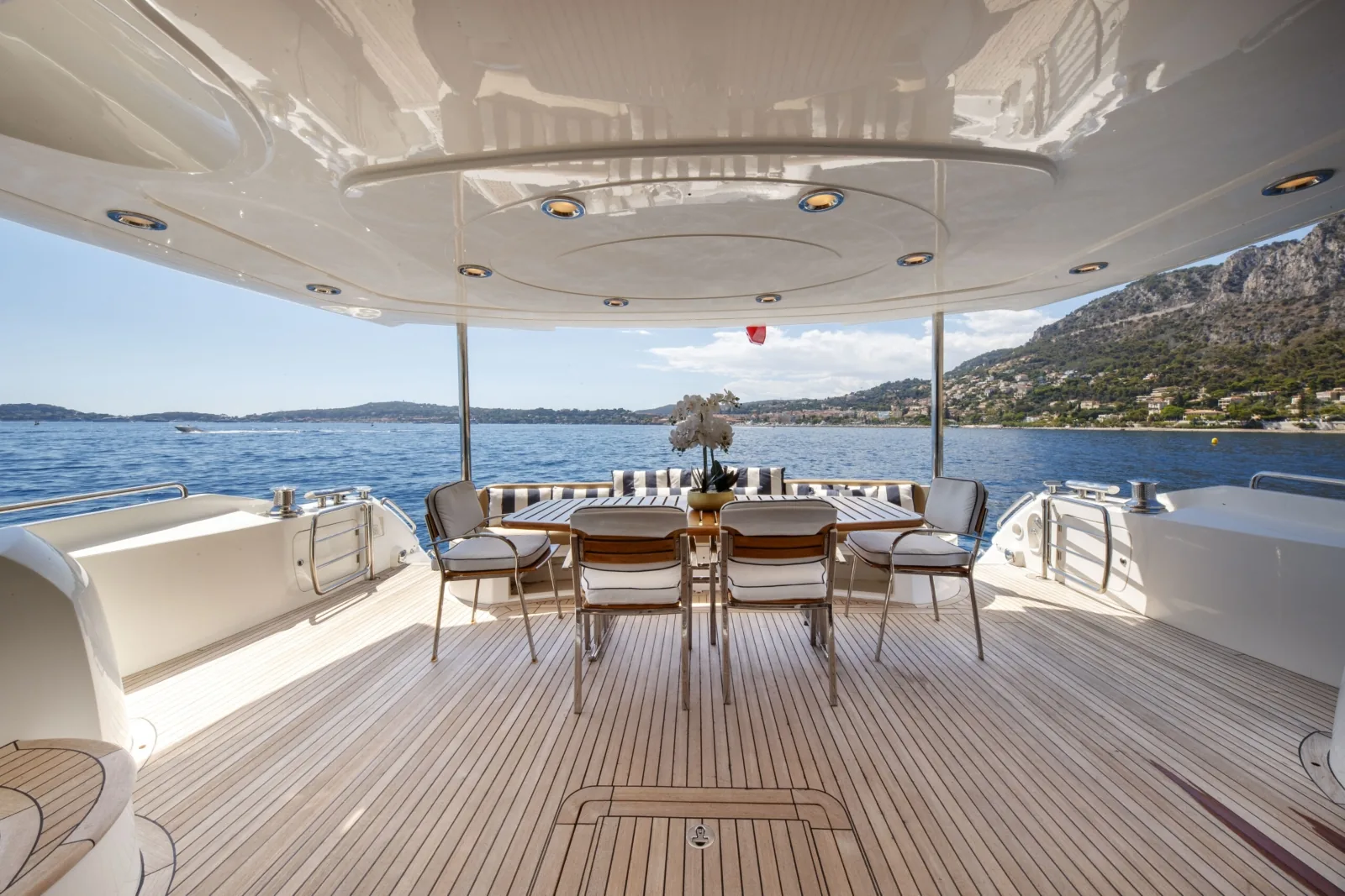LADY YOUSRA - photo 13 yacht charter Monaco
