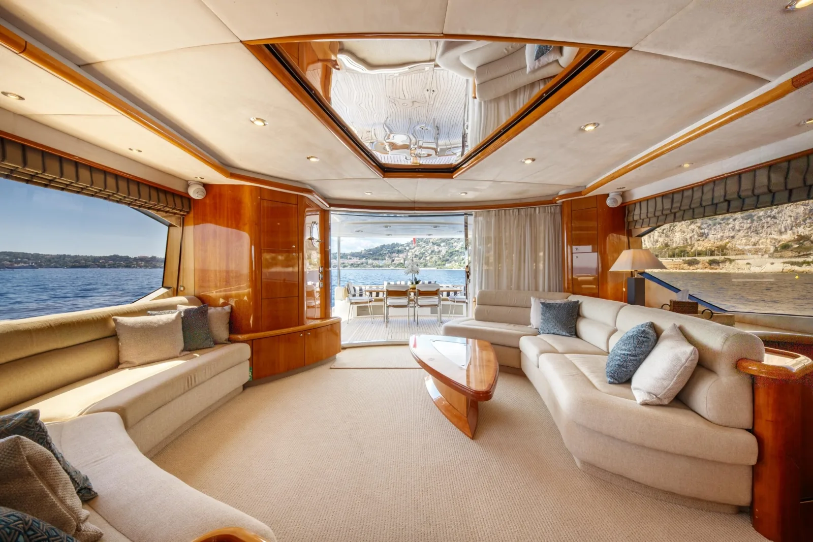 LADY YOUSRA - photo 17 yacht charter Monaco