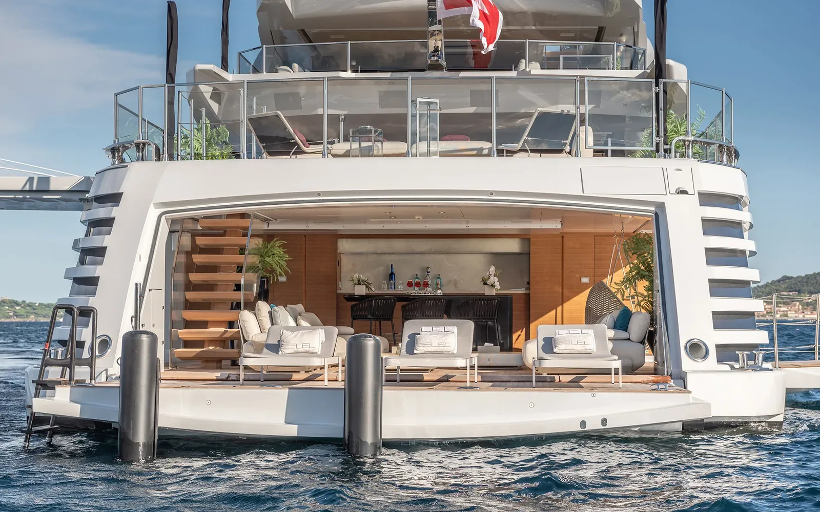 LEL - photo 4 yacht charter Monaco