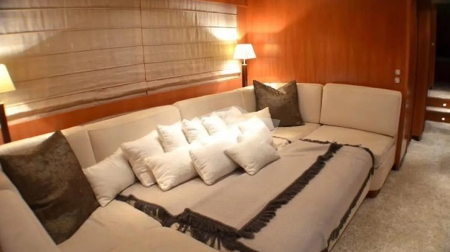 LEOPARD 24 - photo 15 yacht charter Monaco