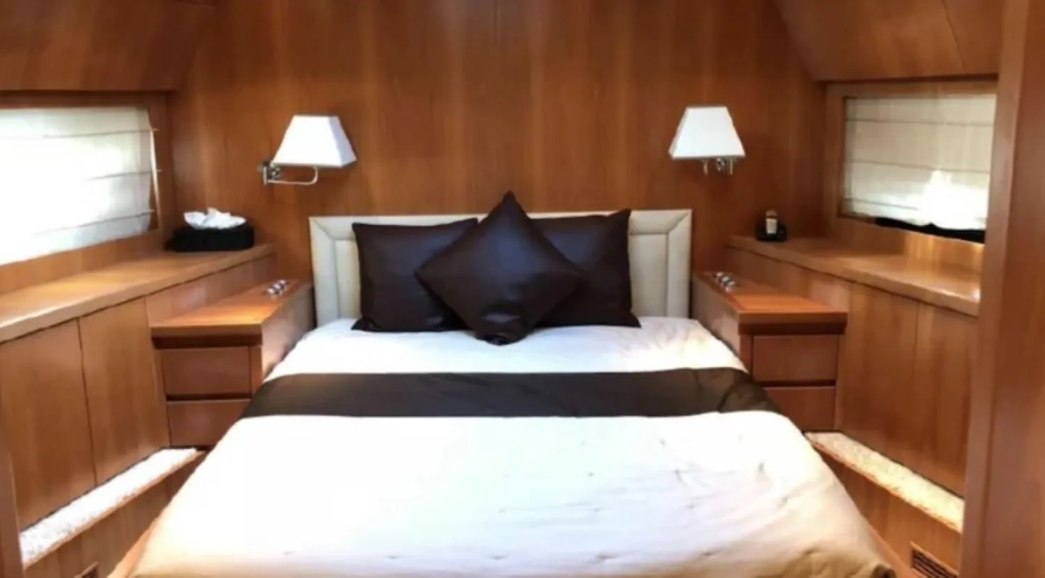 LEOPARD 24 - photo 16 yacht charter Monaco