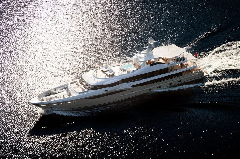 LILI - photo 3 yacht charter Monaco