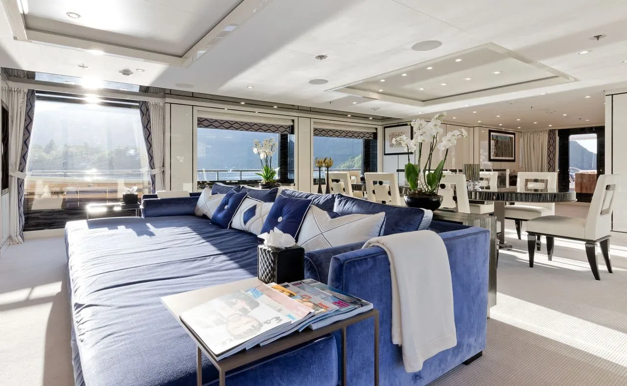LILI - photo 14 yacht charter Monaco