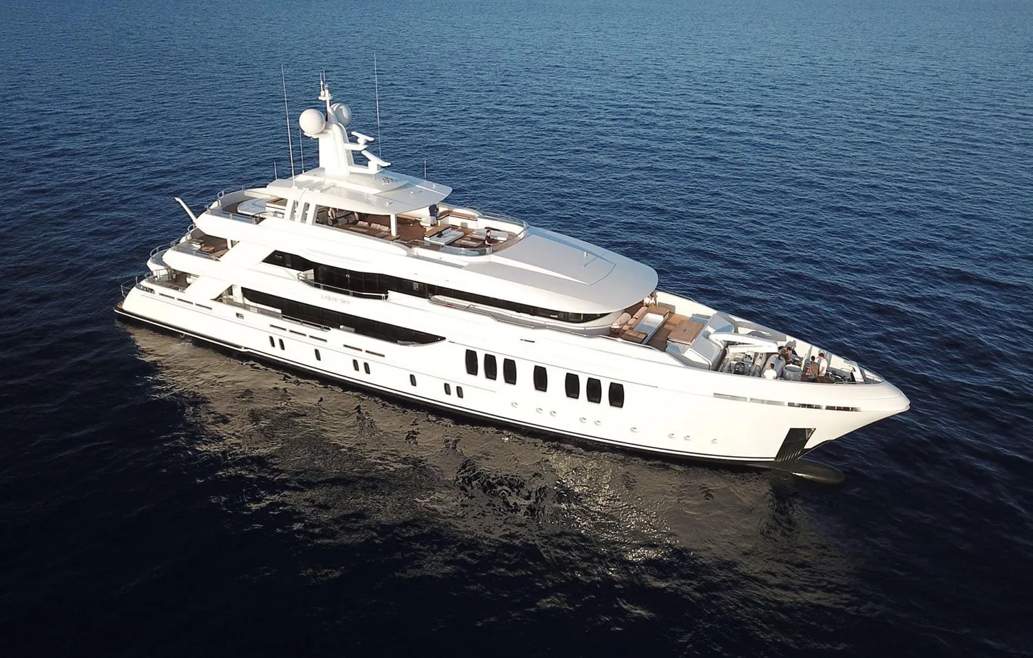 LIQUID SKY - photo 2 yacht charter Monaco