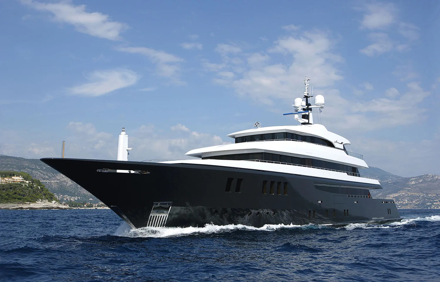 LOON - photo 5 yacht charter Monaco
