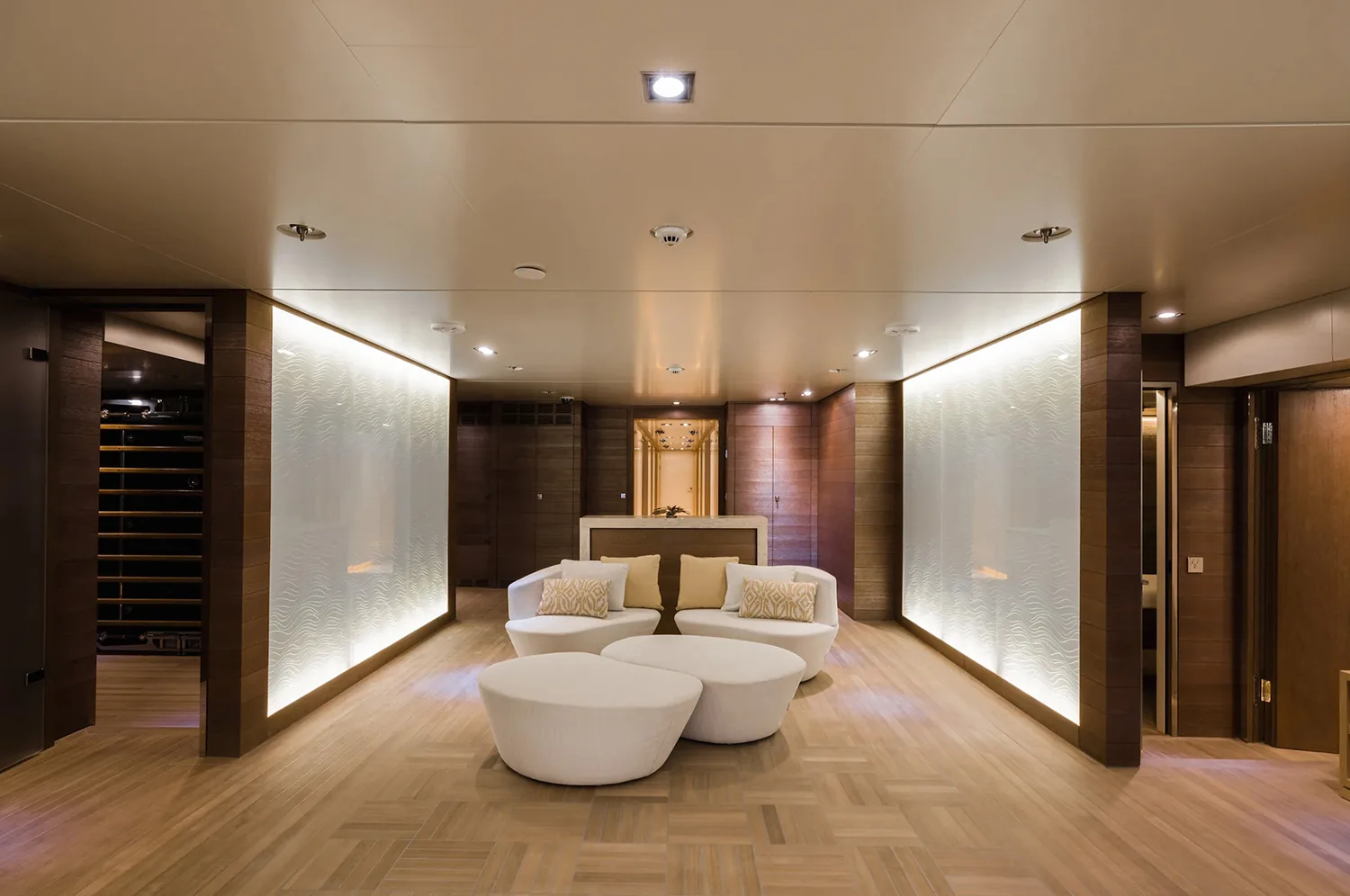 LOON - photo 11 yacht charter Monaco