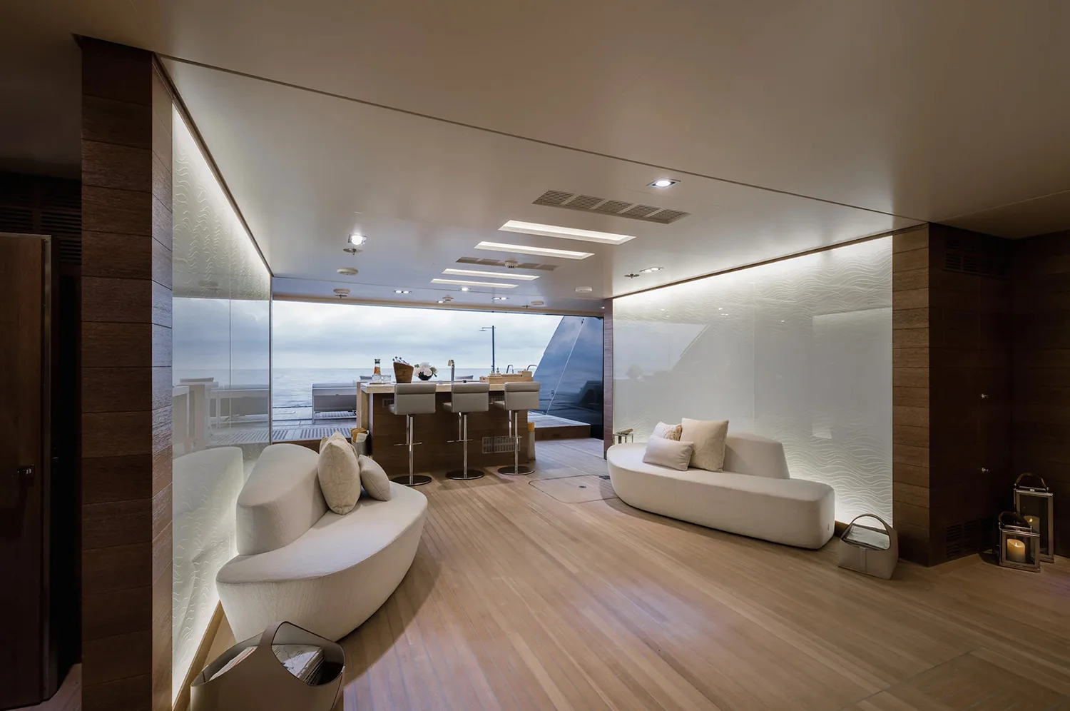 LOON - photo 13 yacht charter Monaco