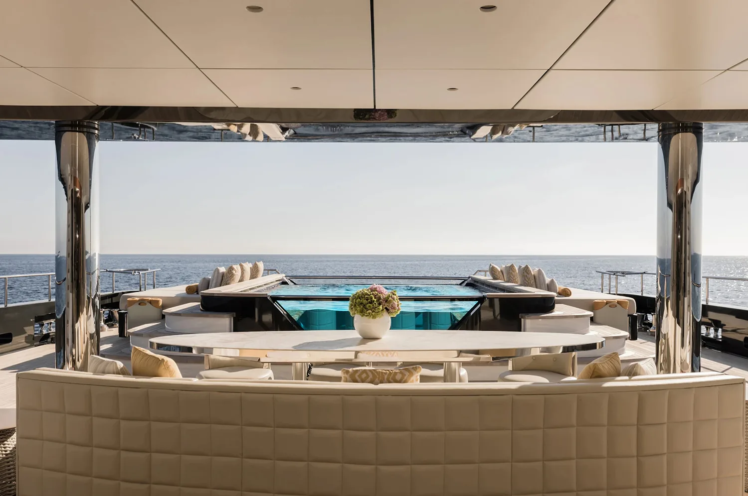 LOON - photo 22 yacht charter Monaco