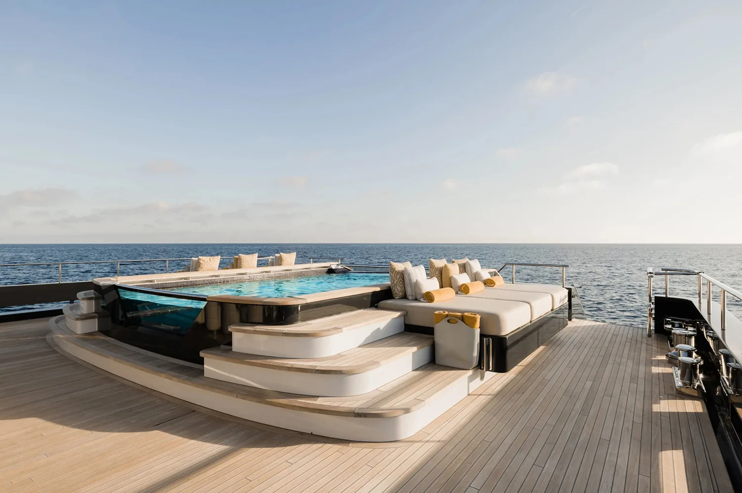 LOON - photo 25 yacht charter Monaco