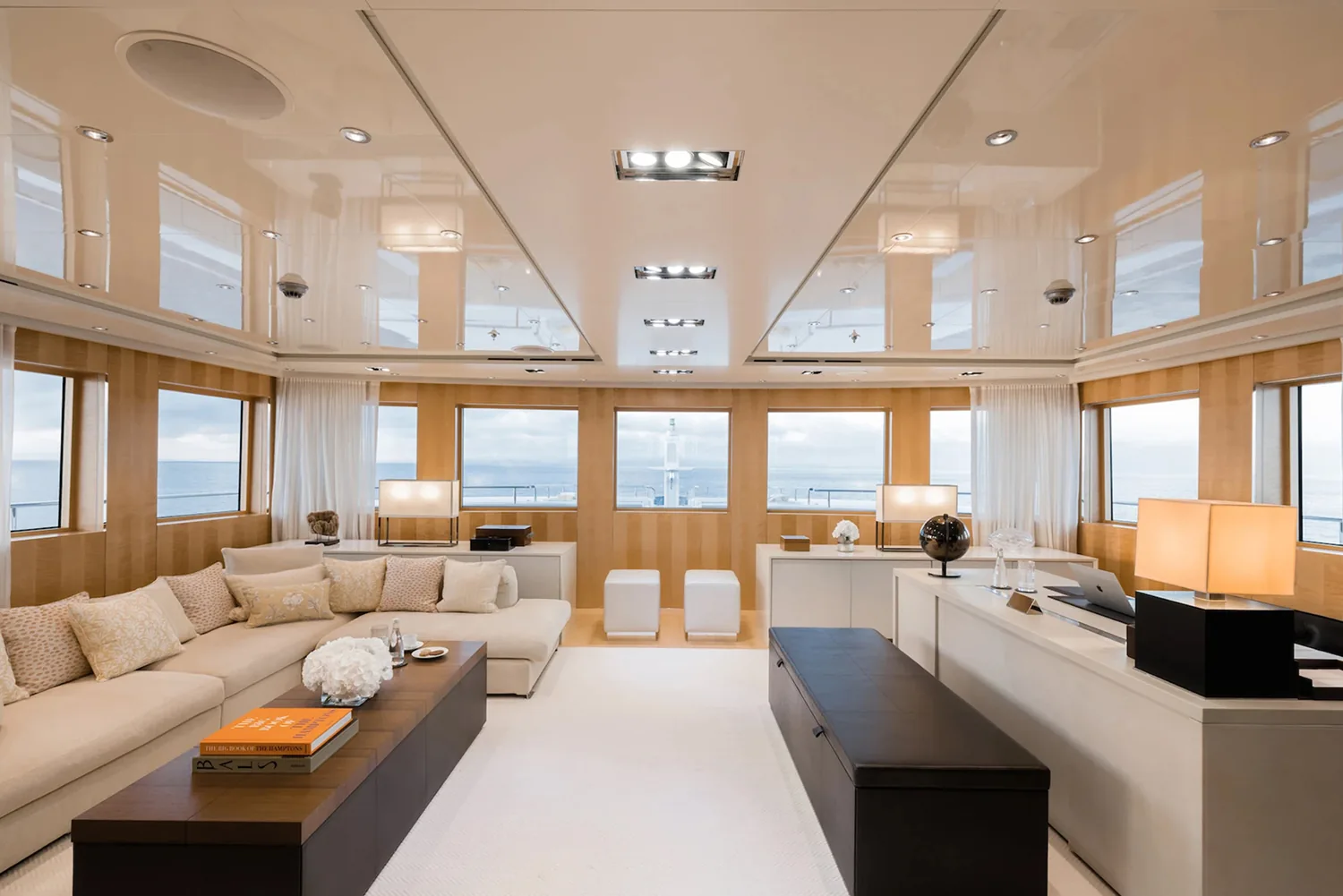 LOON - photo 37 yacht charter Monaco