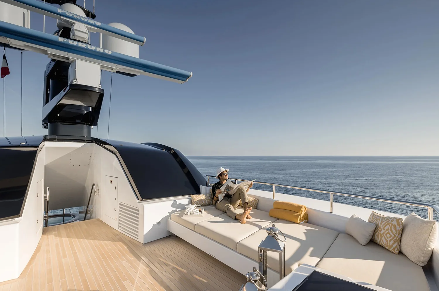 LOON - photo 44 yacht charter Monaco