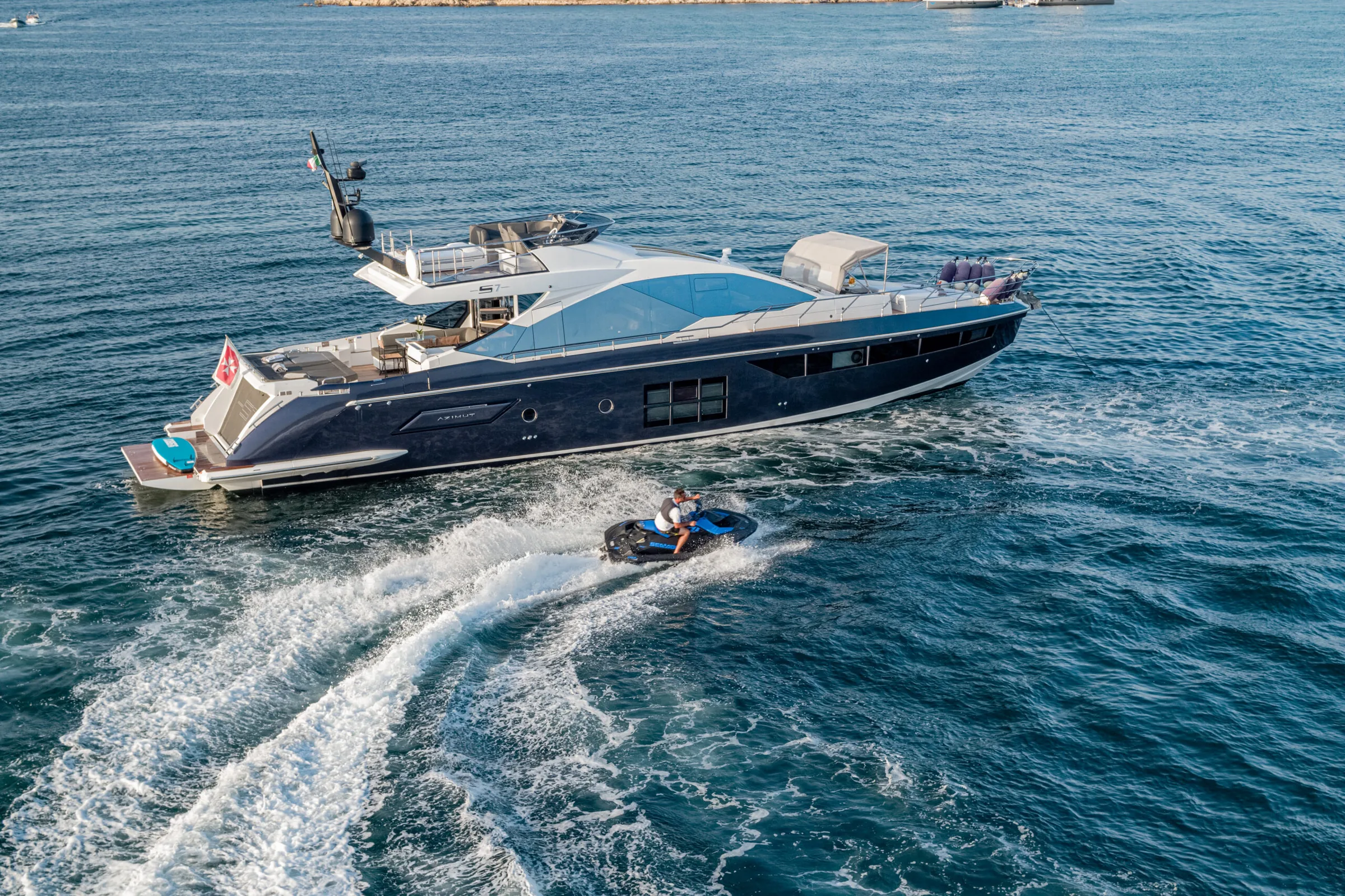 MANARA I - photo 3 yacht charter Monaco