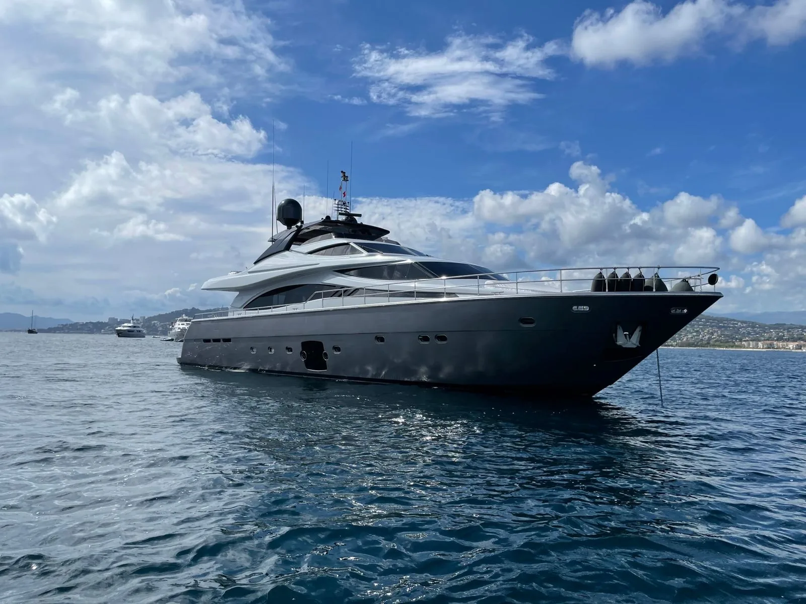 MAXI BEER - photo 2 yacht charter Monaco