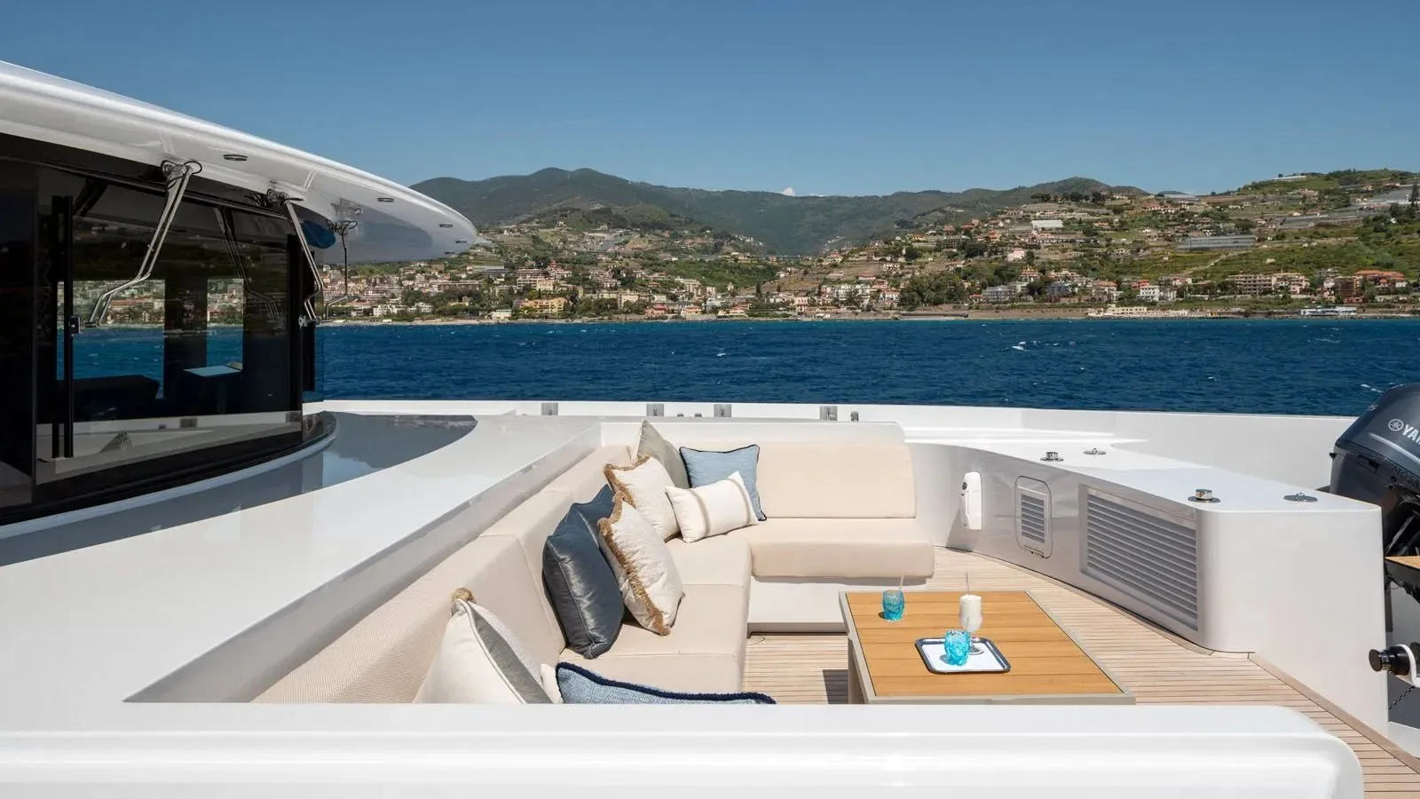MOSKITO - photo 3 yacht charter Monaco