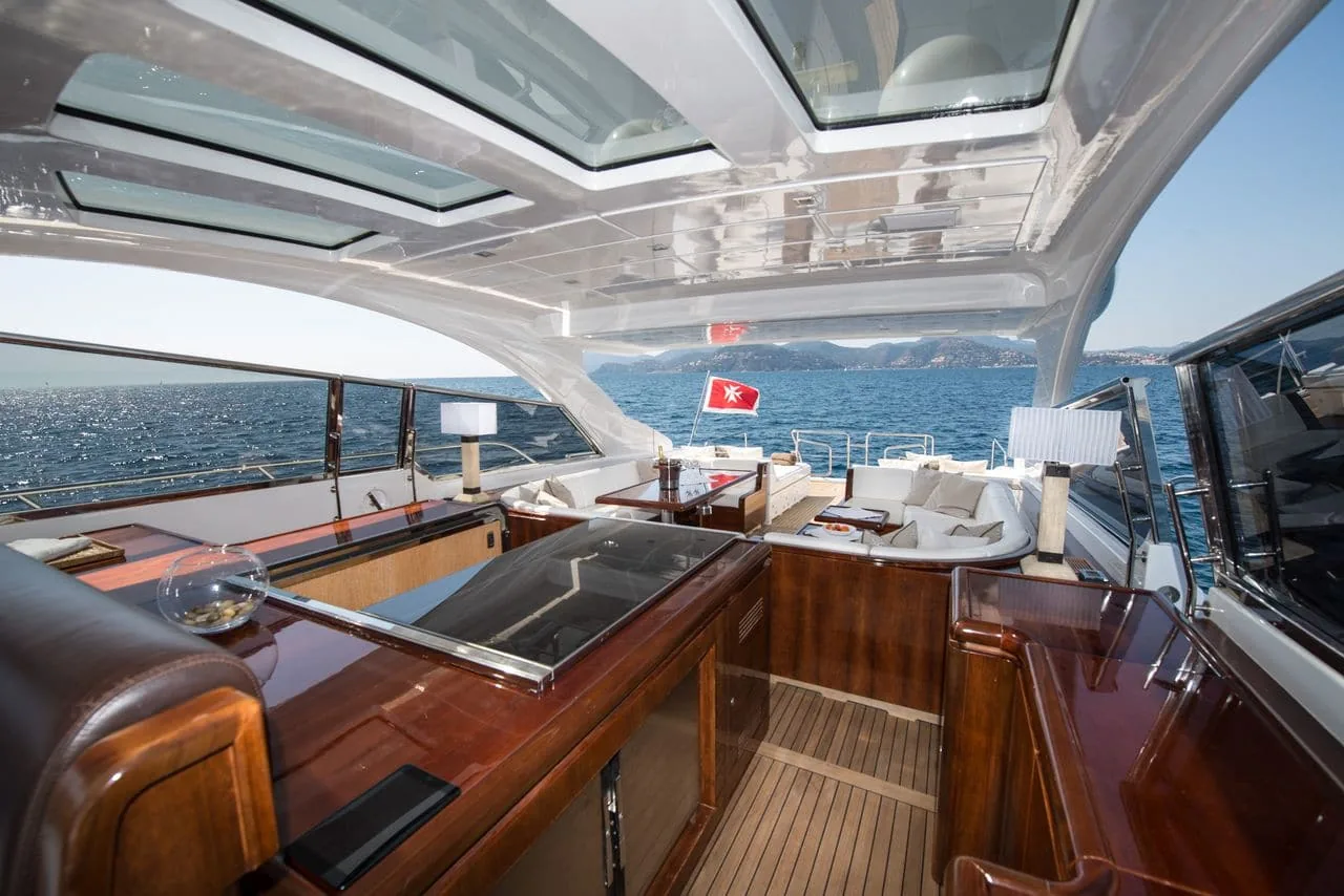 MR M - photo 8 yacht charter Monaco