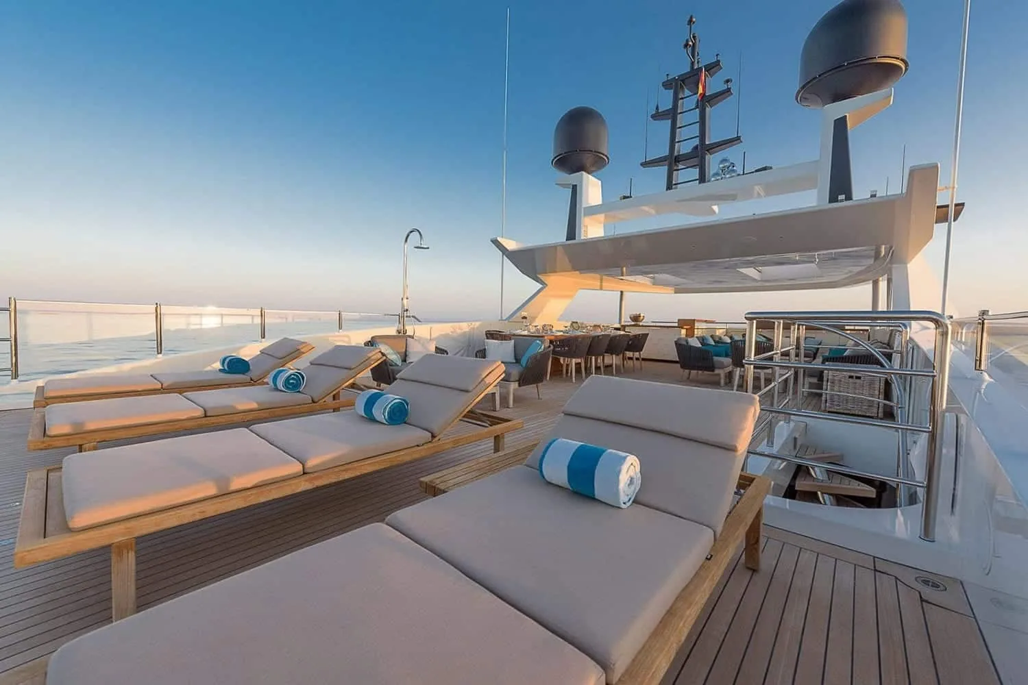 MR T - photo 10 yacht charter Monaco