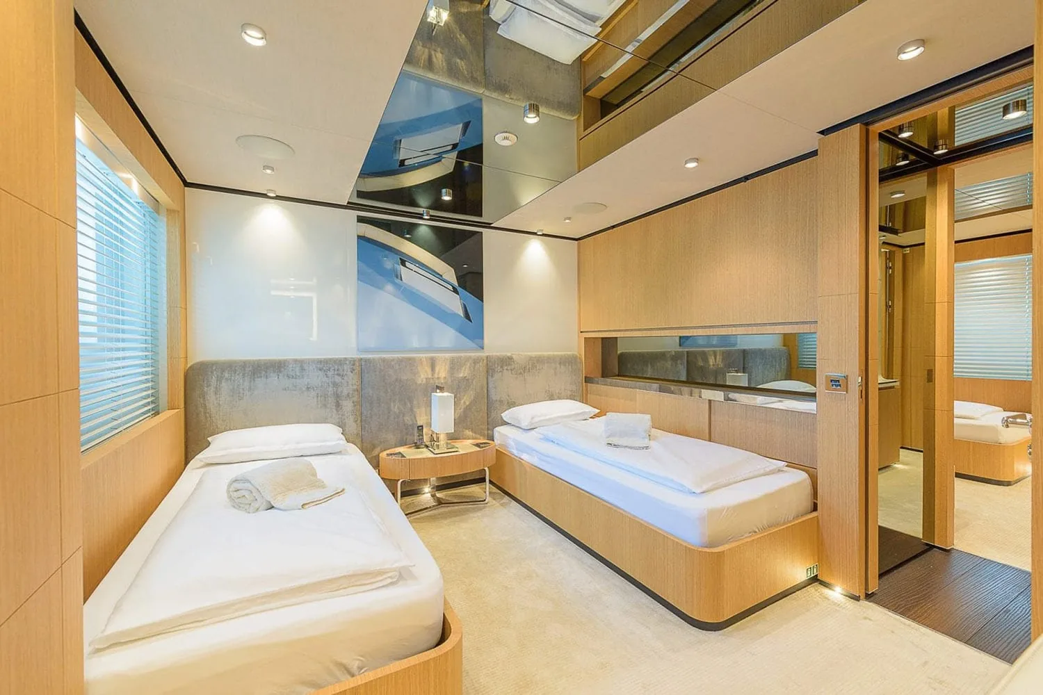 MR T - photo 32 yacht charter Monaco