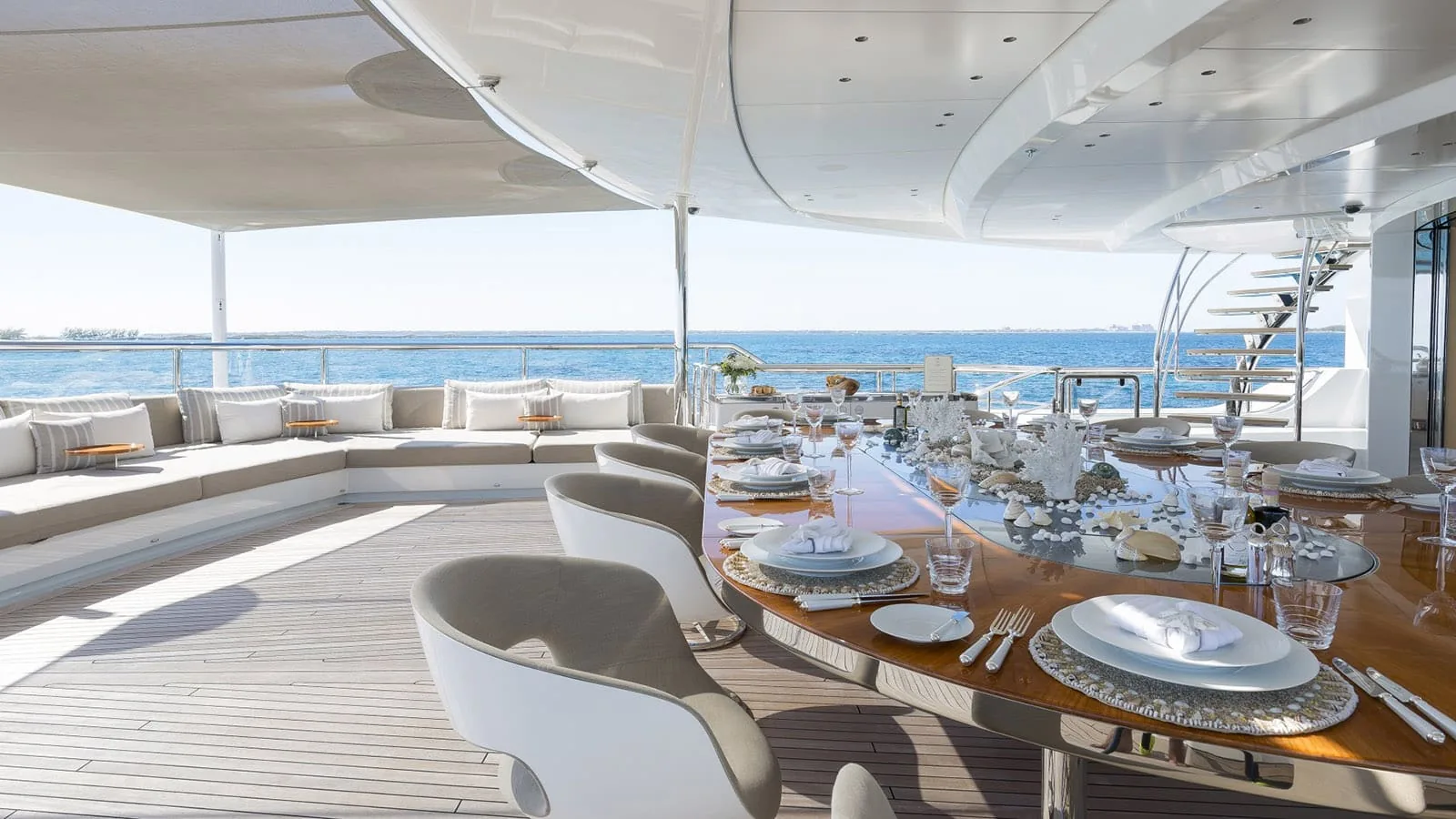 NAUTILUS - photo 11 yacht charter Monaco
