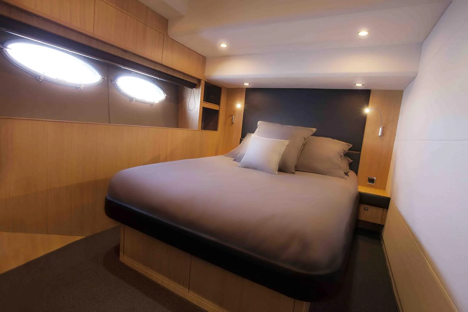 OBSESSIO - photo 12 yacht charter Monaco