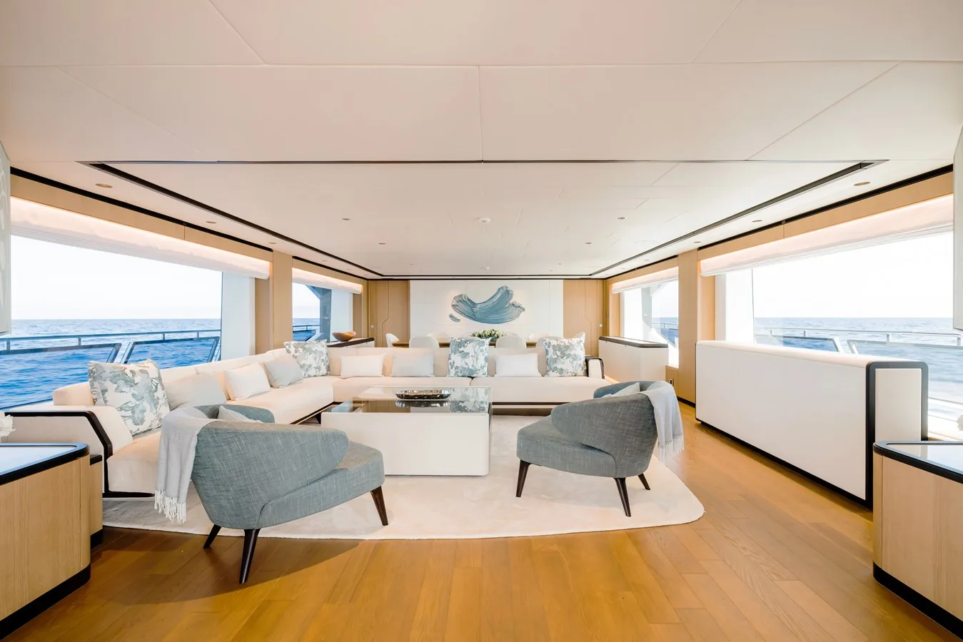 OLIVIA - photo 10 yacht charter Monaco