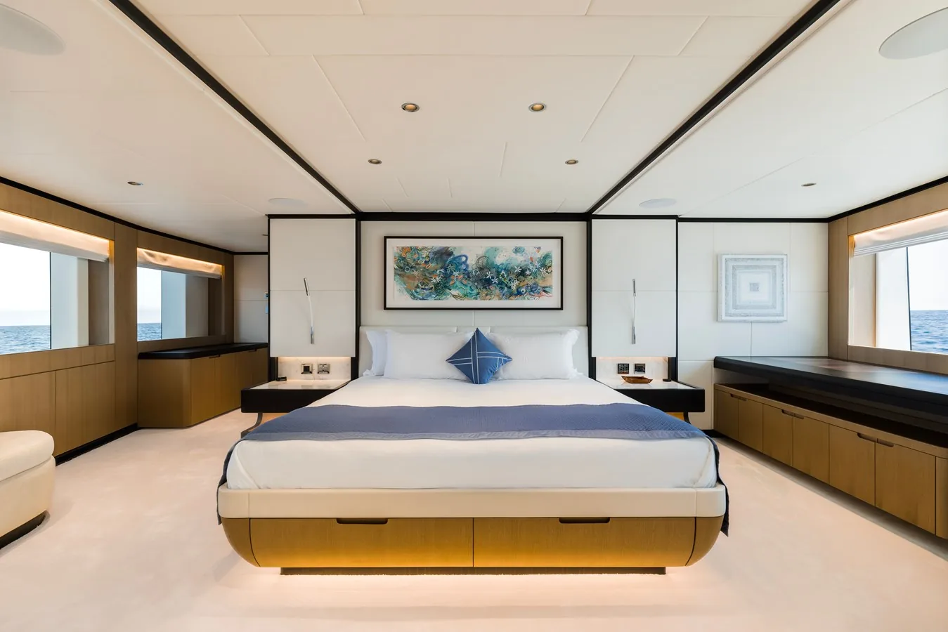 OLIVIA - photo 12 yacht charter Monaco