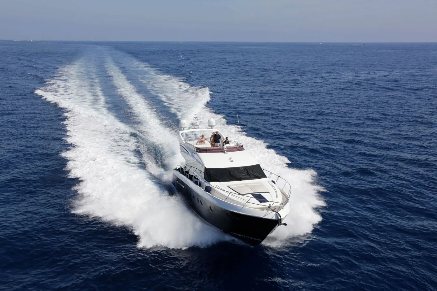 PRINCESS V64 - photo 3 yacht charter Monaco