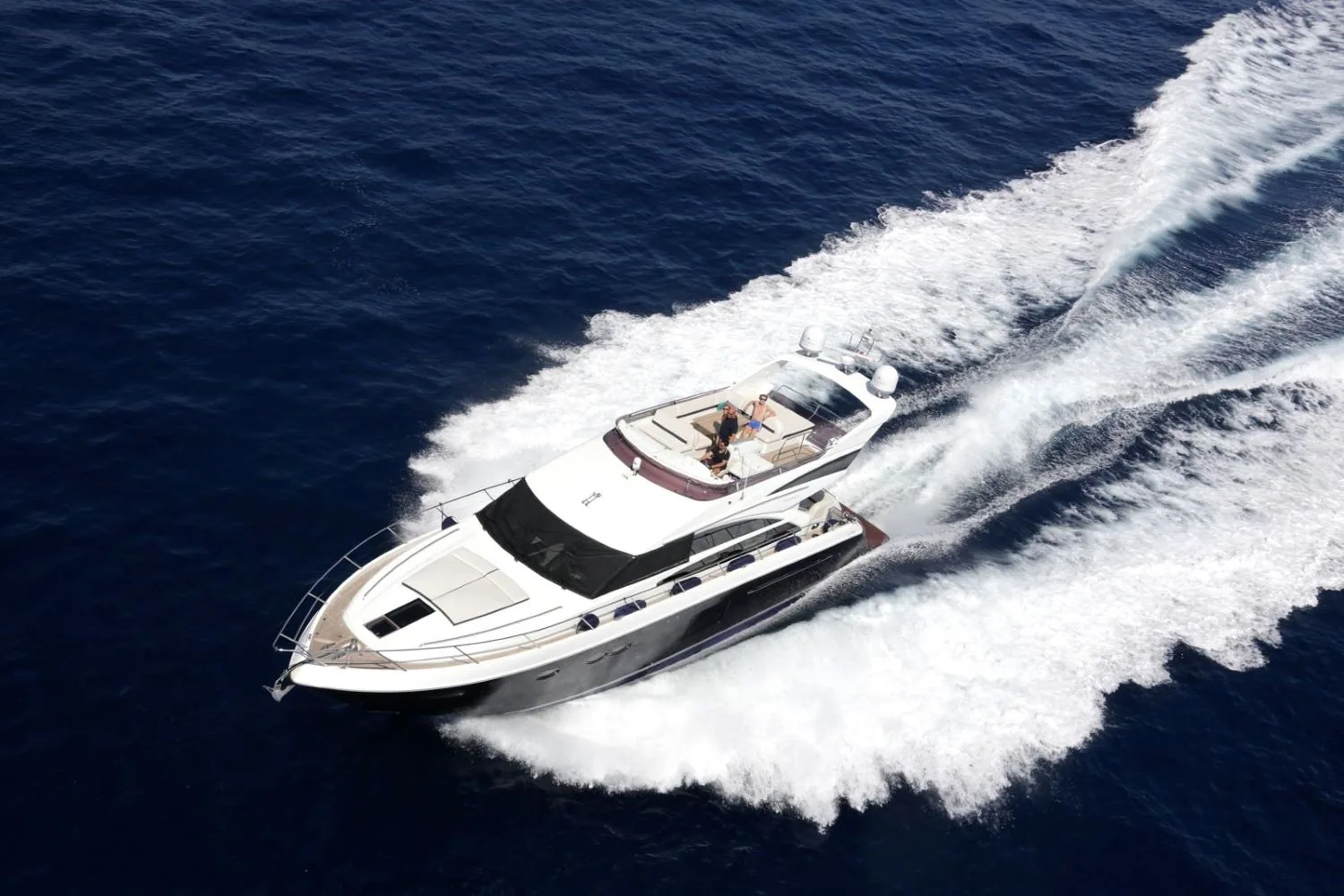 PRINCESS V64 - photo 5 yacht charter Monaco