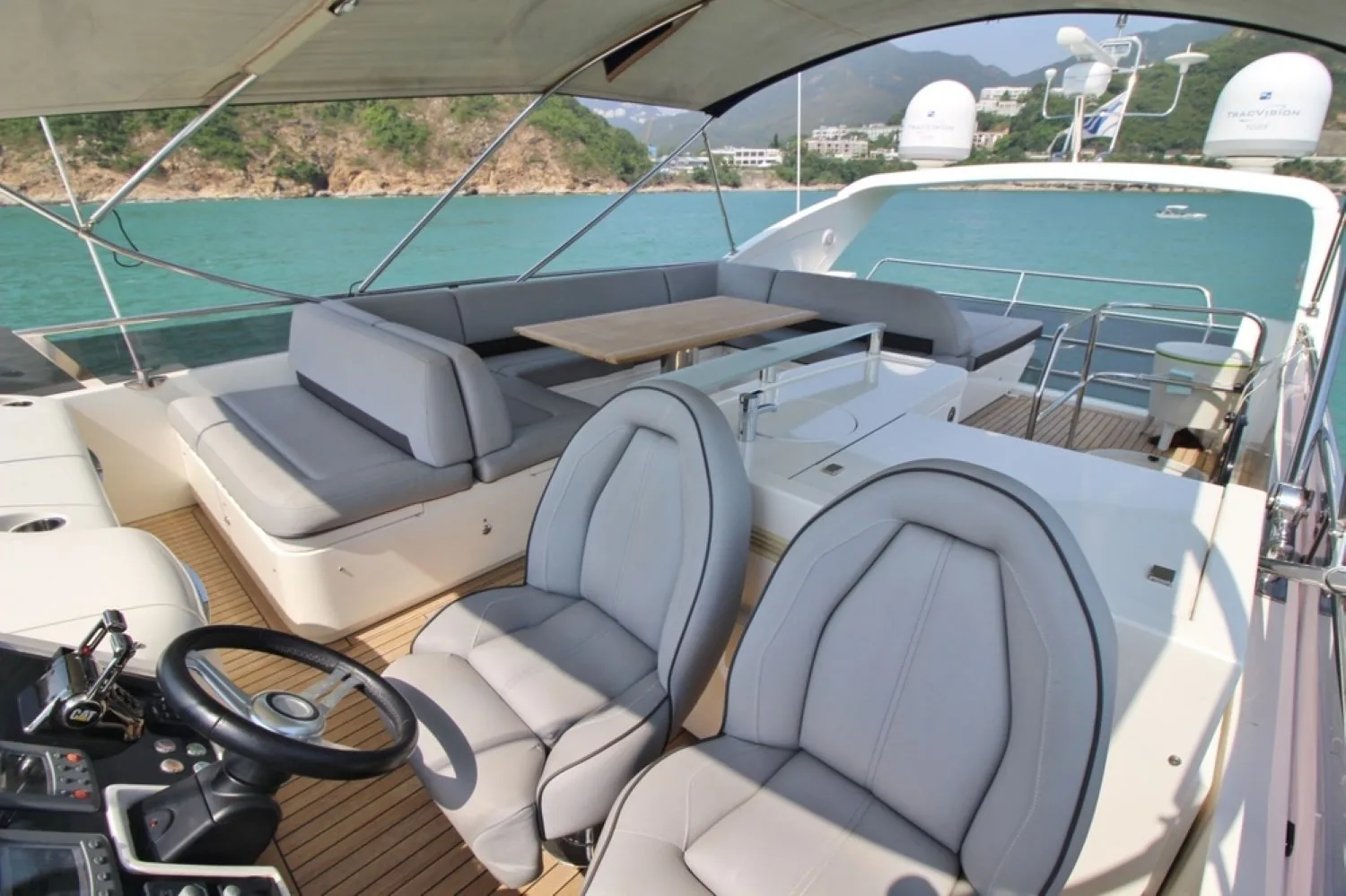 PRINCESS V64 - photo 10 yacht charter Monaco
