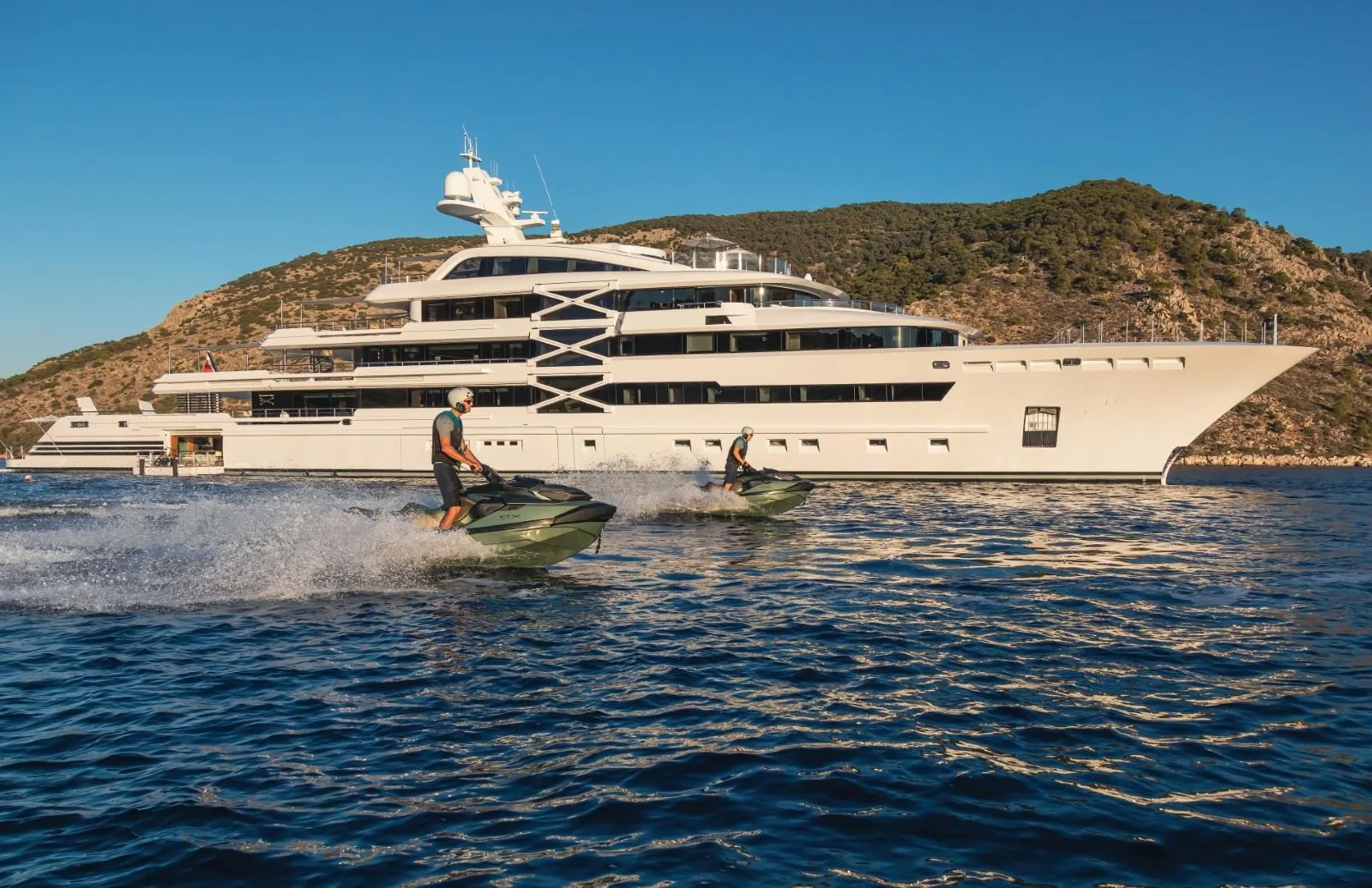 PROJECT X - photo 3 yacht charter Monaco