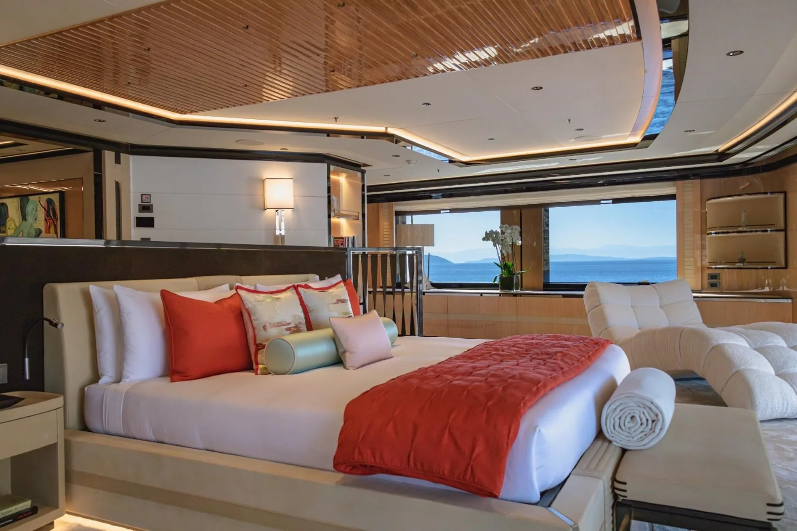 PROJECT X - photo 39 yacht charter Monaco