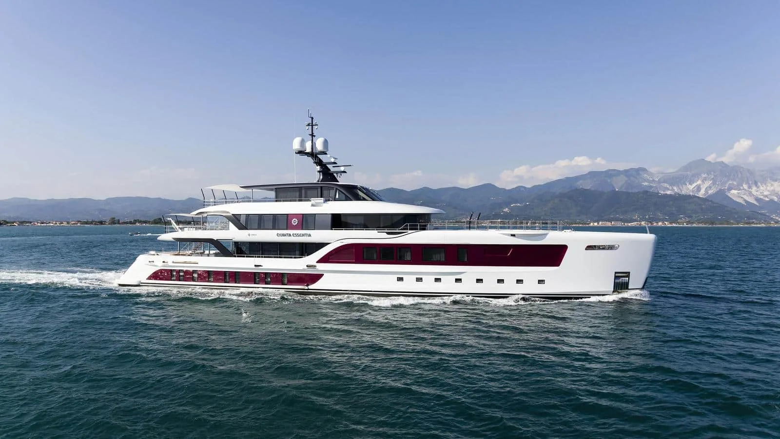QUINTA ESSENTIA - photo 4 yacht charter Monaco