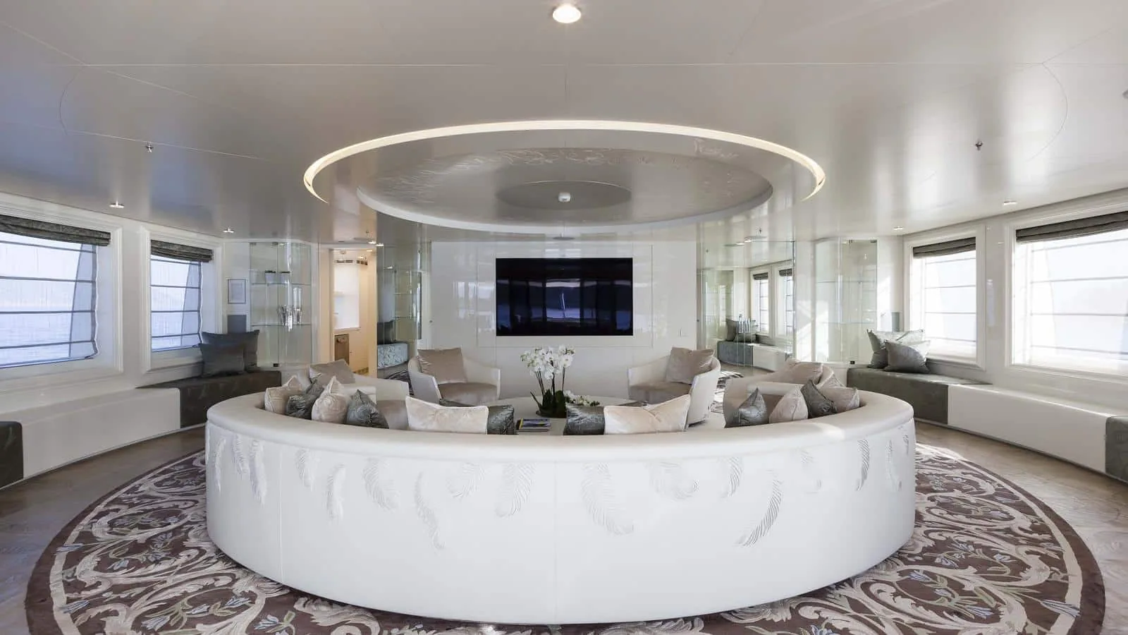 QUINTA ESSENTIA - photo 15 yacht charter Monaco