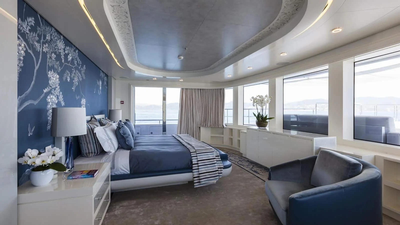 QUINTA ESSENTIA - photo 19 yacht charter Monaco