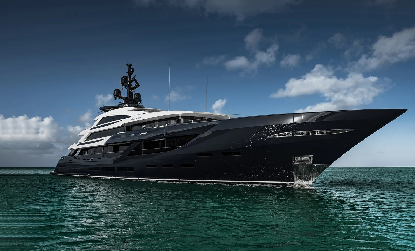 RESILIENCE - photo 2 yacht charter Monaco