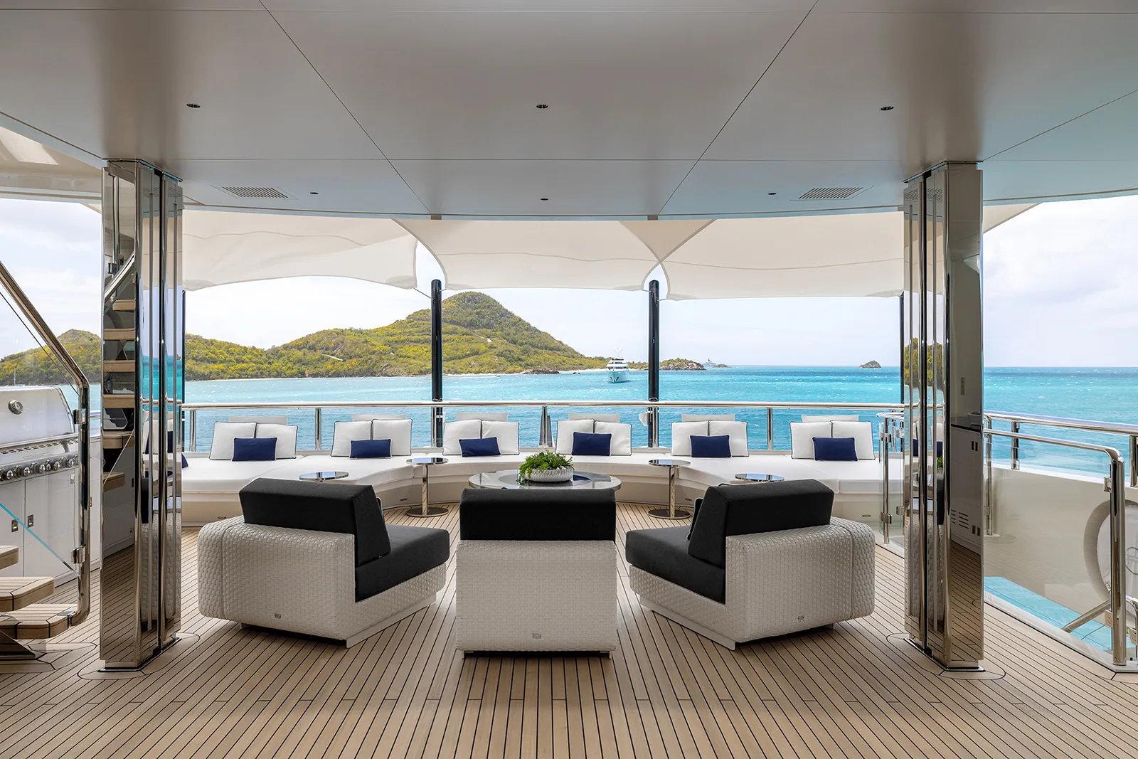 RESILIENCE - photo 6 yacht charter Monaco