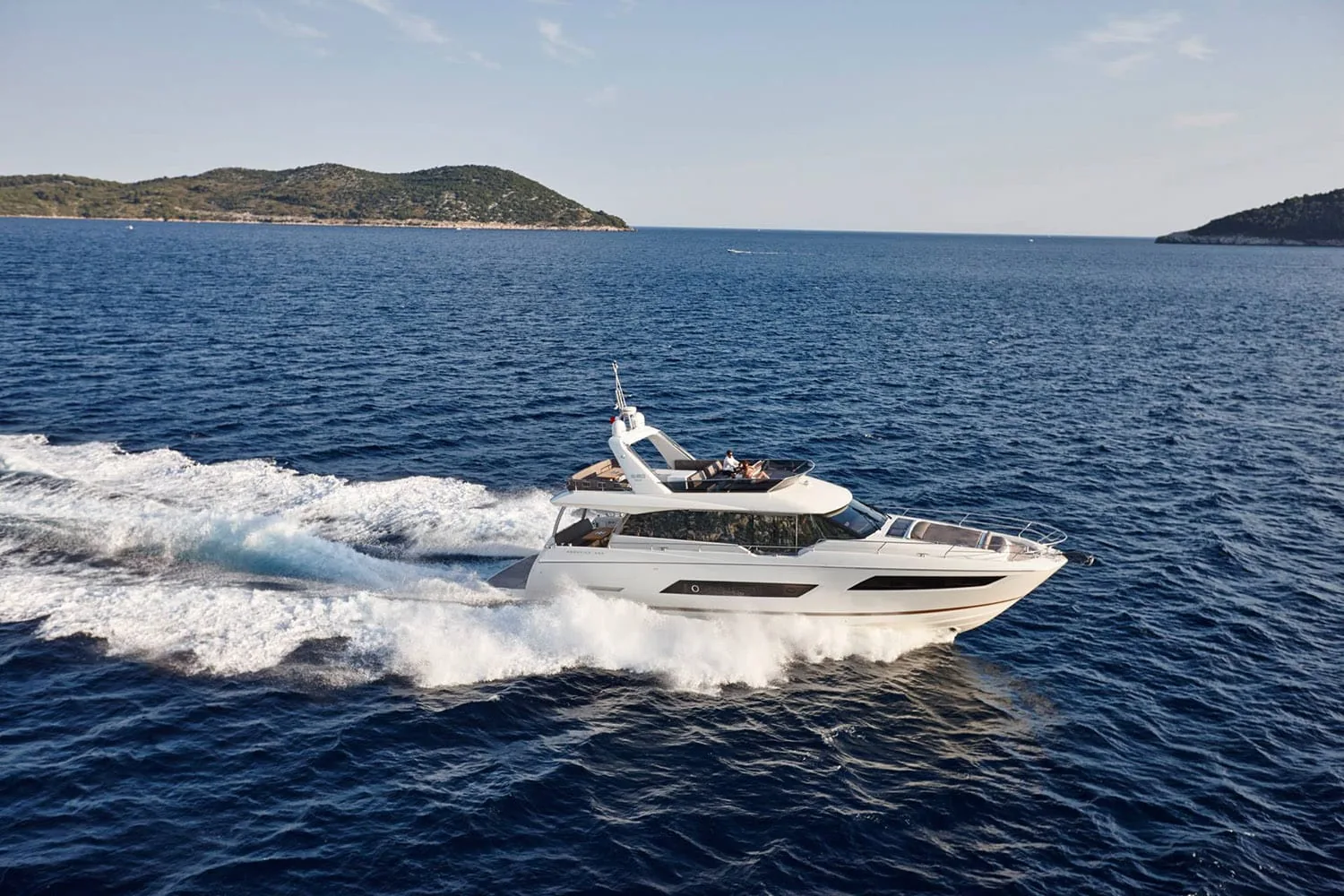 ROMY ONE - photo 6 yacht charter Monaco