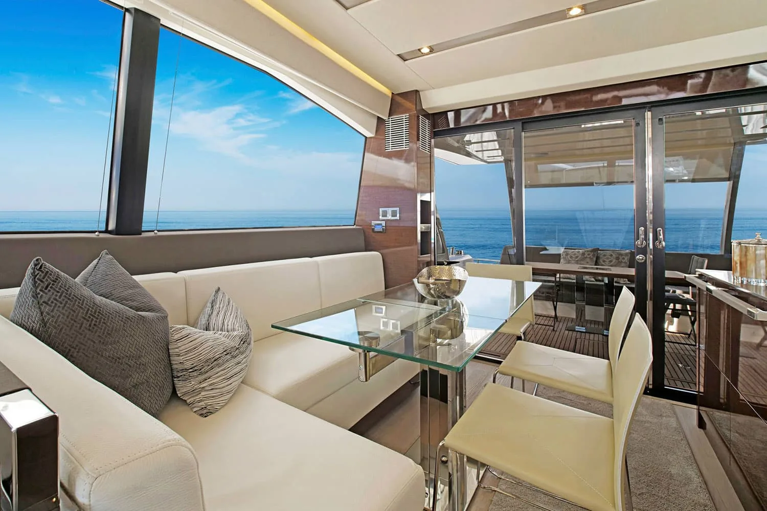 ROMY ONE - photo 23 yacht charter Monaco