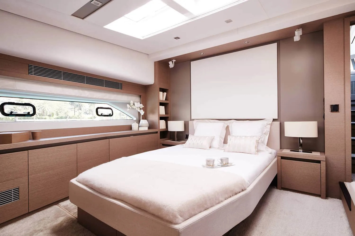 ROMY ONE - photo 26 yacht charter Monaco