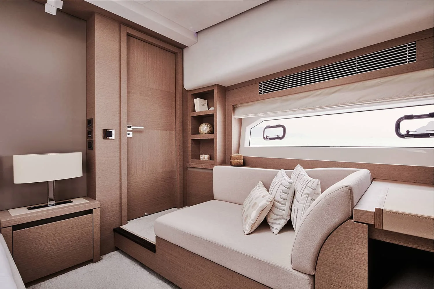 ROMY ONE - photo 27 yacht charter Monaco