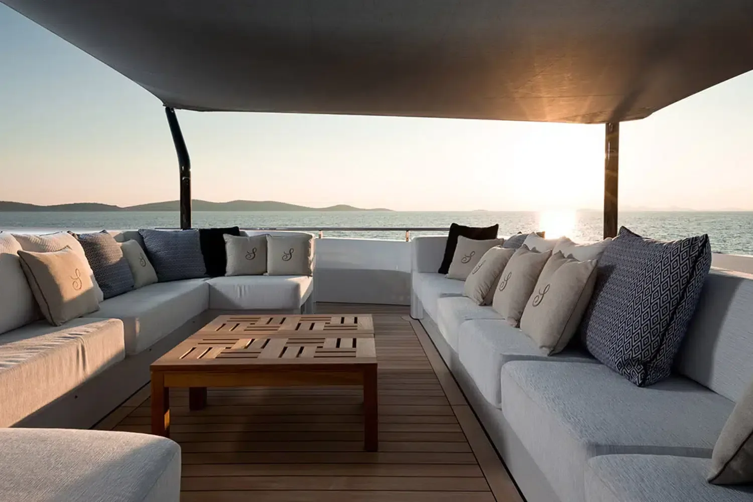 SAMURAI - photo 13 yacht charter Monaco