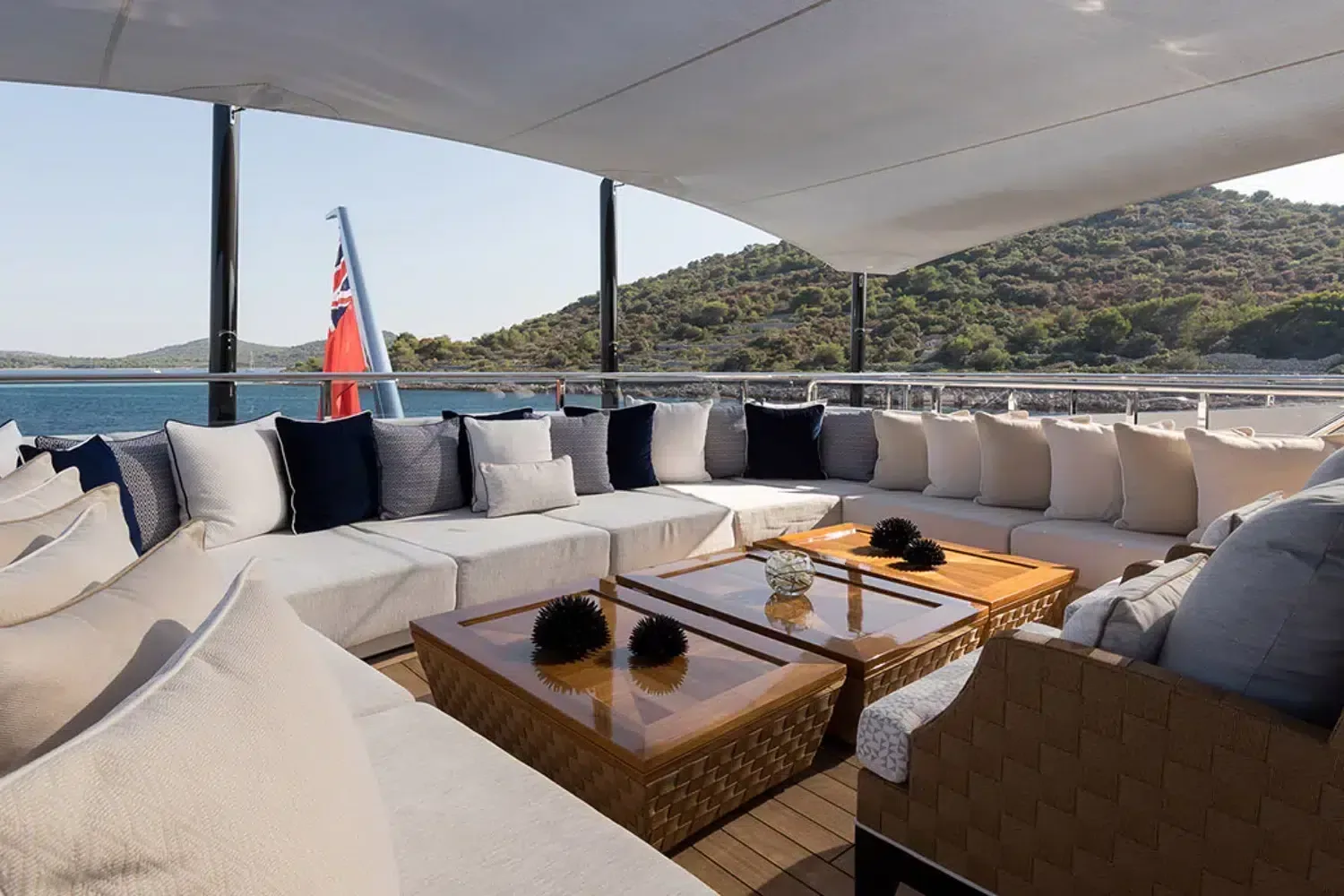 SAMURAI - photo 14 yacht charter Monaco