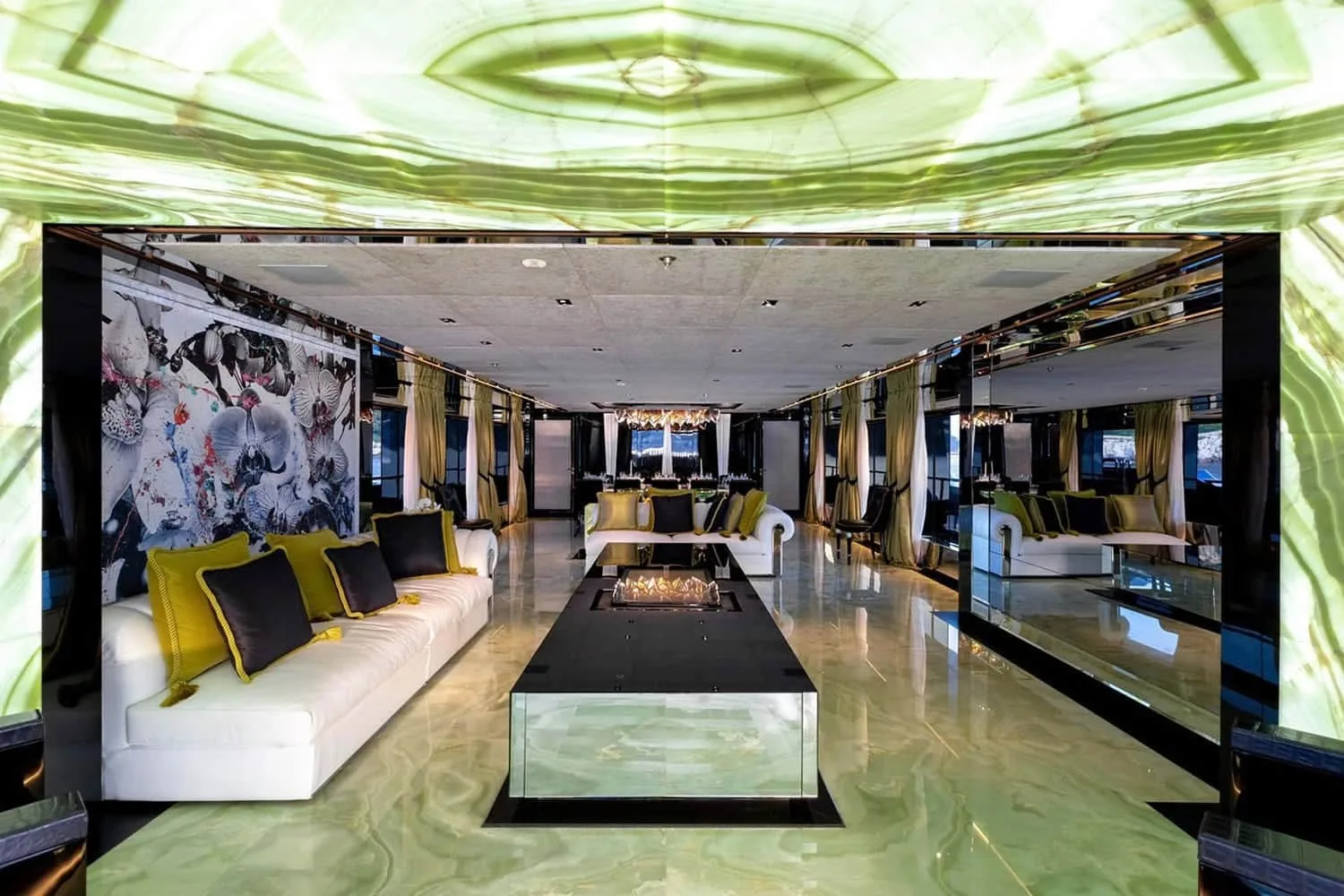 SARASTAR - photo 4 yacht charter Monaco