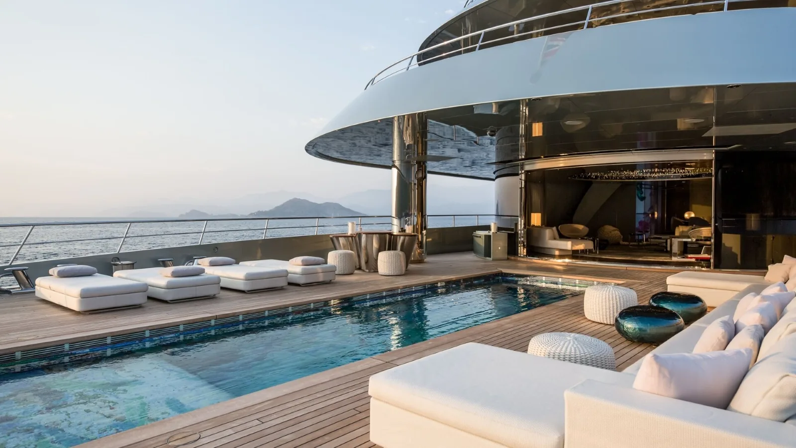 SAVANNAH - photo 12 yacht charter Monaco