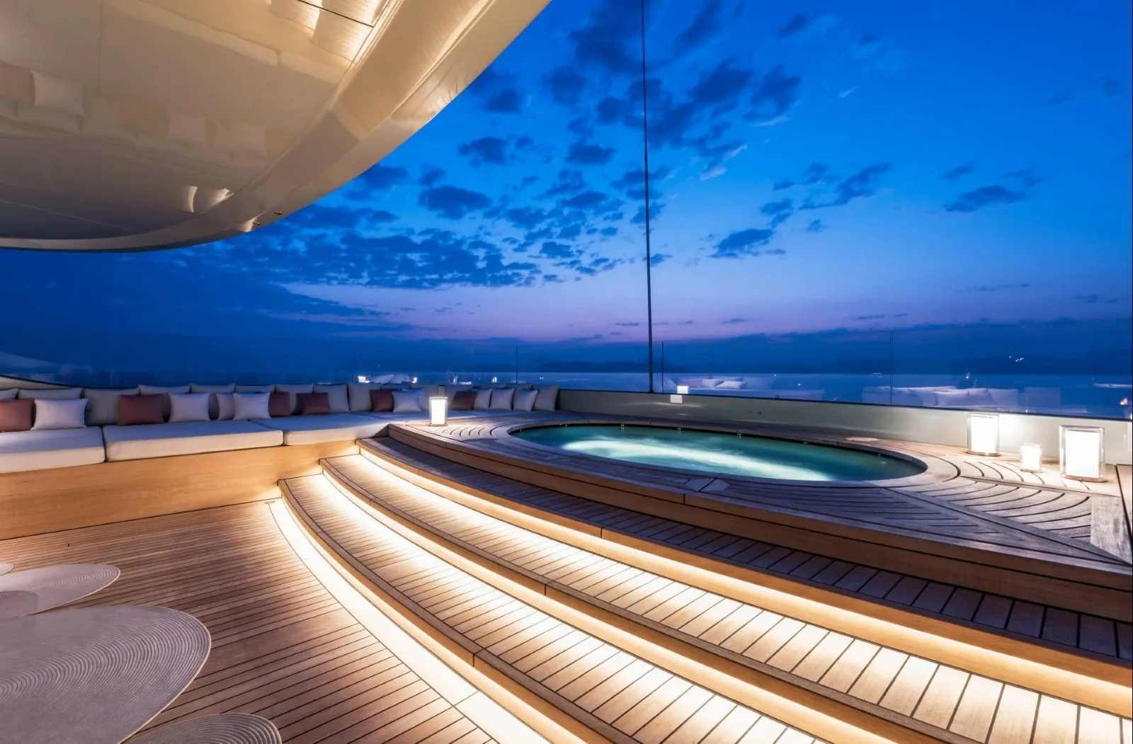 SAVANNAH - photo 14 yacht charter Monaco