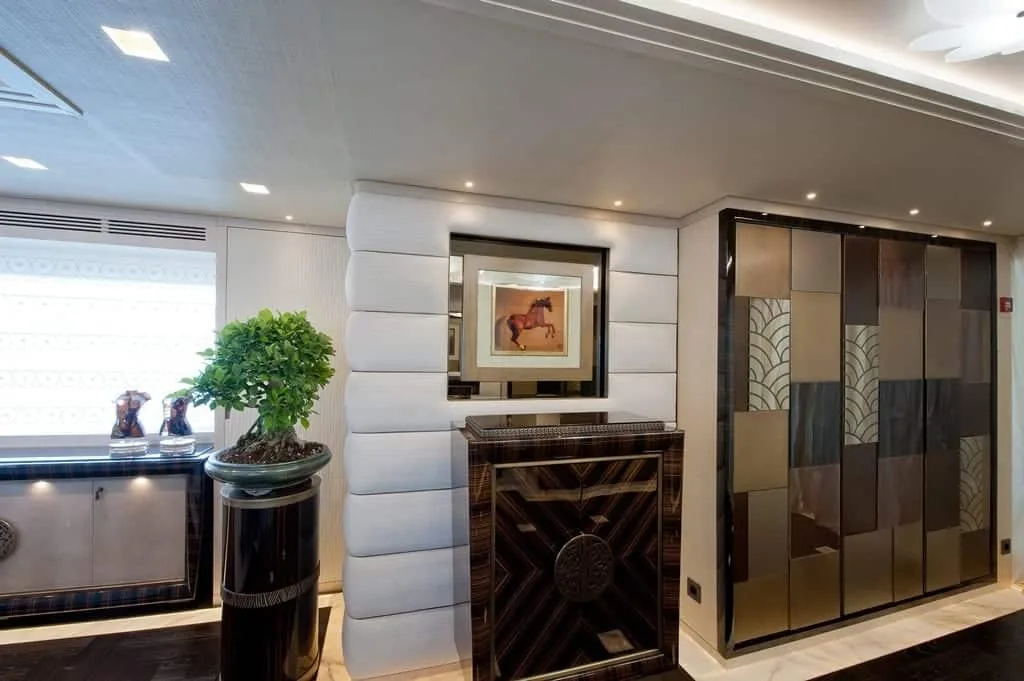 SCORPION - photo 14 yacht charter Monaco