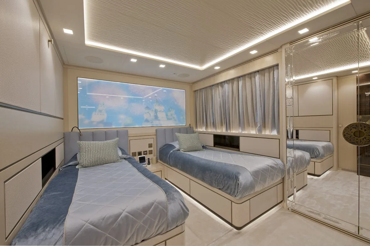 SCORPION - photo 28 yacht charter Monaco